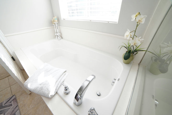 Can You Mix Epsom Salt and Magnesium Flakes for Bath?